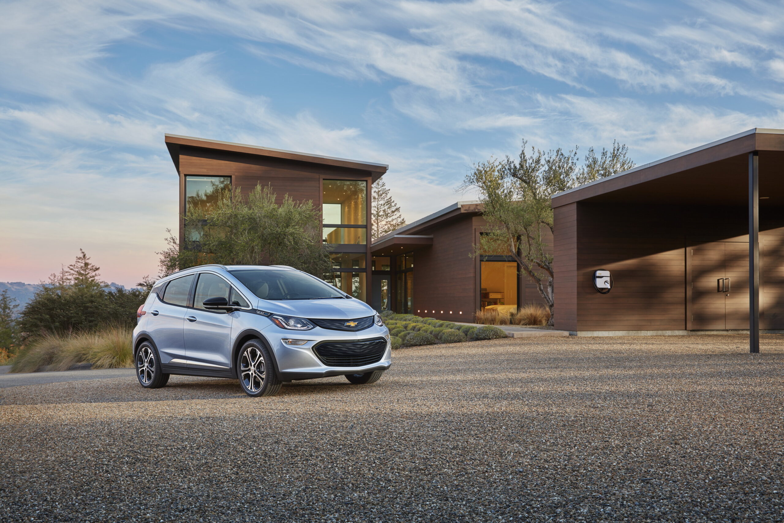 GM Chevy Bolt EV battery fix could bring many owners more range than they originally hadGM Chevy Bolt EV battery fix could bring many owners more range than they originally had
