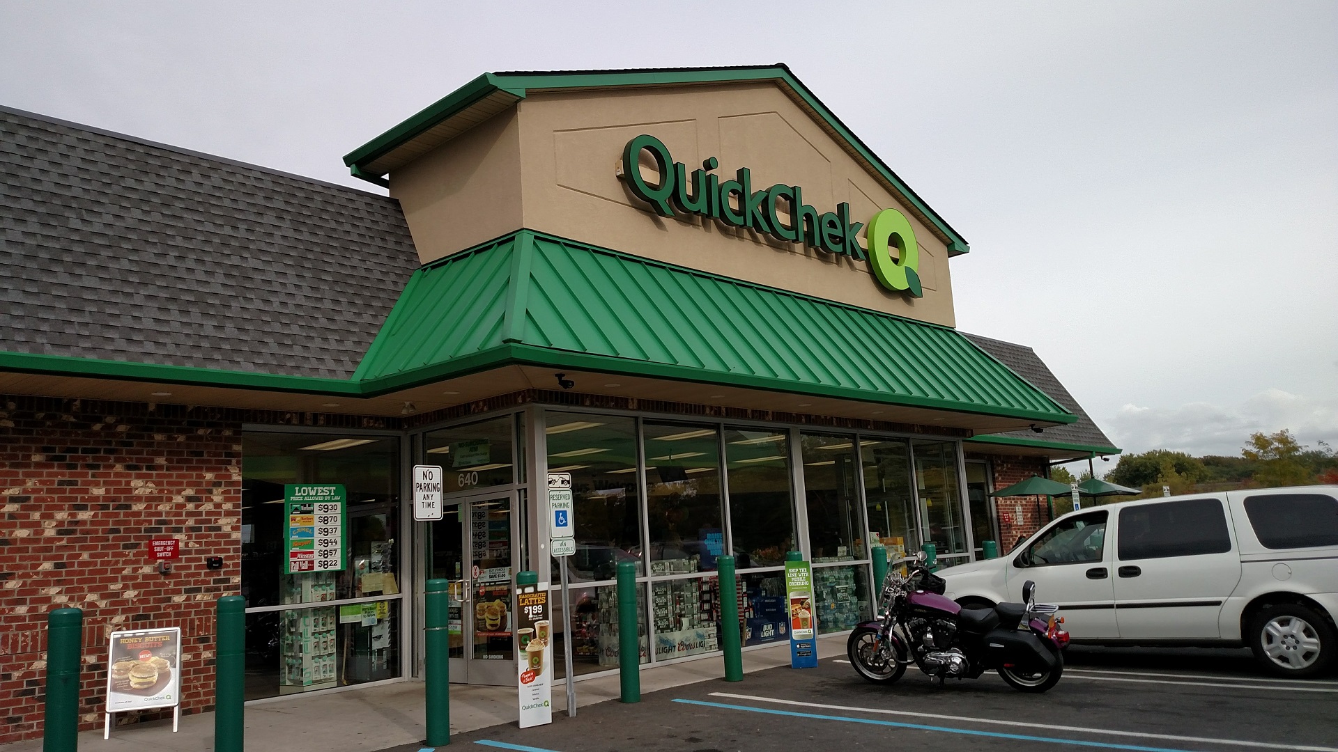 Convenience stores want to bring EV charging to rural