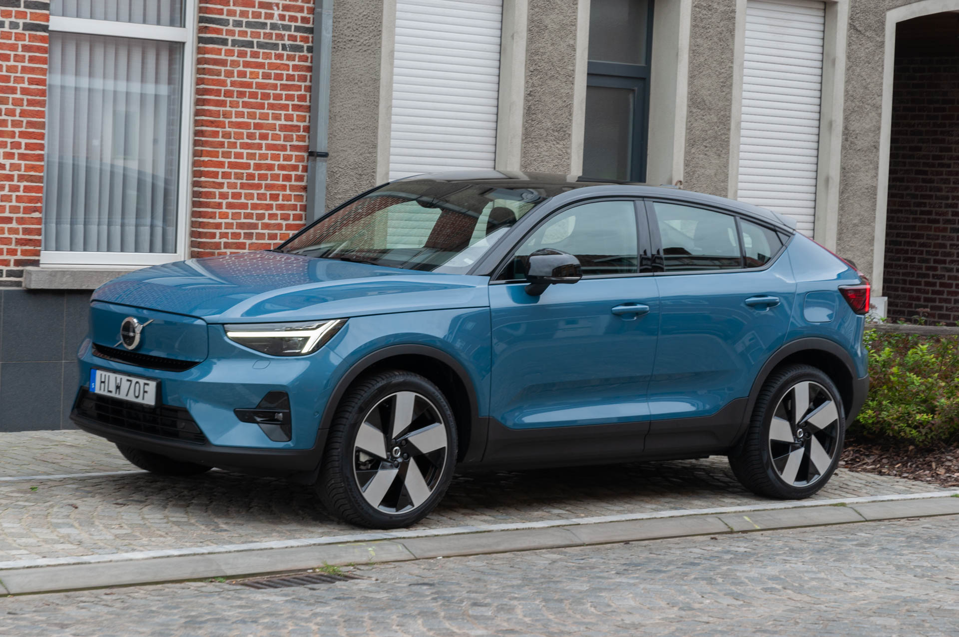 First drive review: 2022 Volvo C40 Recharge trades function for styleFirst drive review: 2022 Volvo C40 Recharge trades function for style