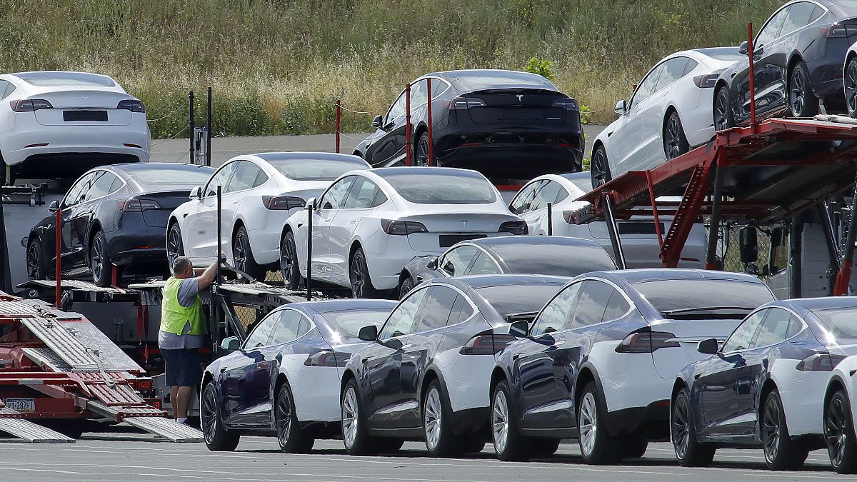 Tesla recalls 595,000 vehicles over Boombox feature - again