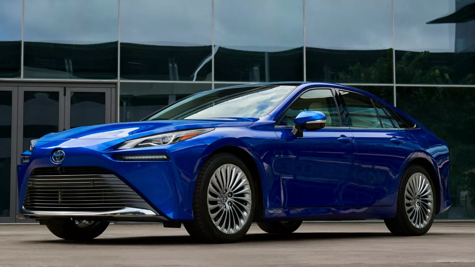 Toyota chief technician: We were not successful with the Mirai