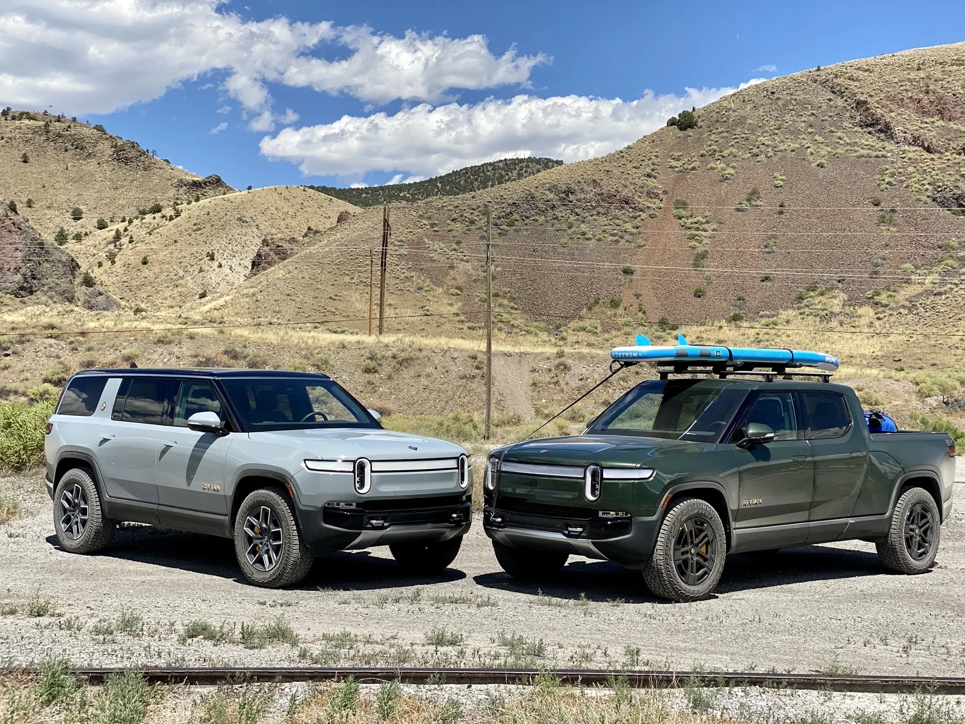 Cheaper Rivian R1S, R1T arrive: Up to 315 miles, no LFP yet