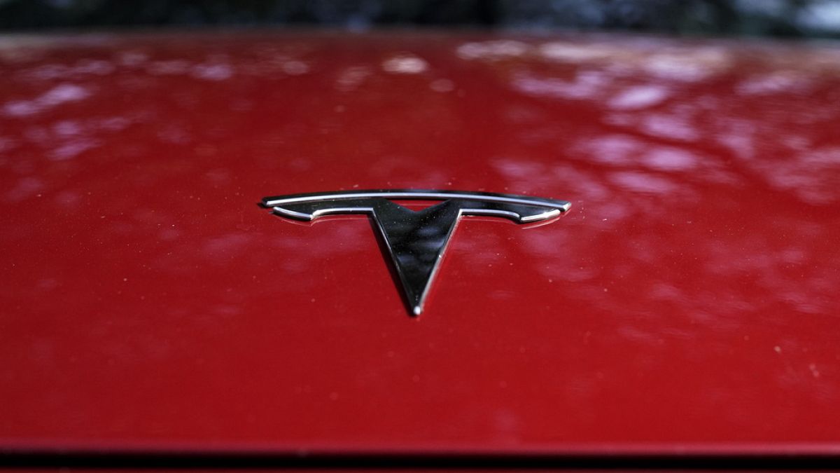 Tesla cuts 10% of its workforce in global efficiency drive